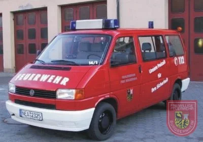 2002-14-1.JPG